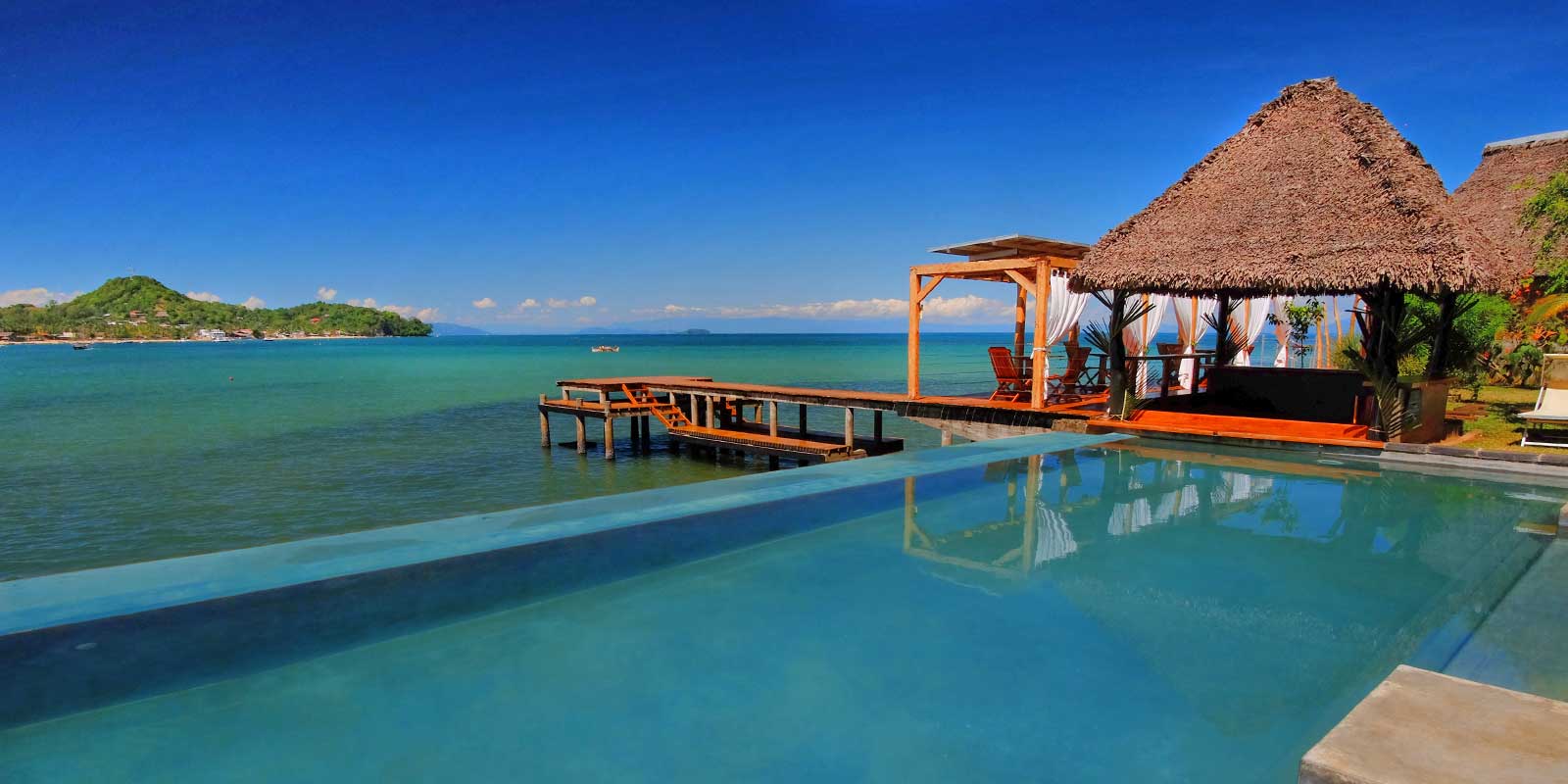 Swimming pool at L’Heure Bleue in Nosy Be, Madagascar