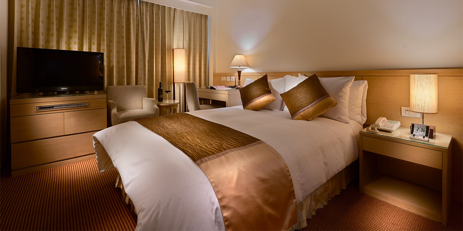 Standard single room at Gala Hotel in Taipei, Taiwan