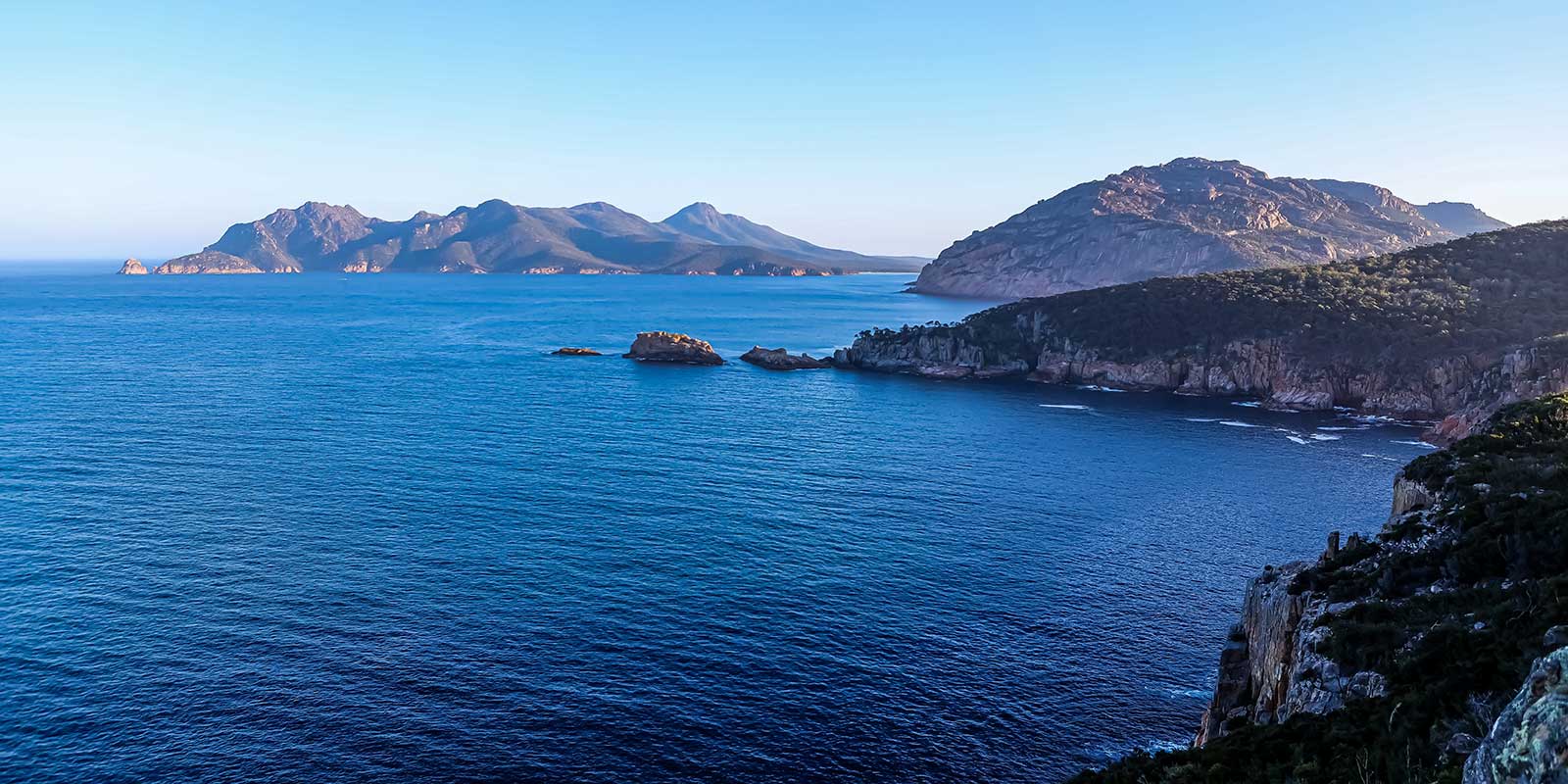 Coastline of Freycinet National Park in Tasmania, Australia