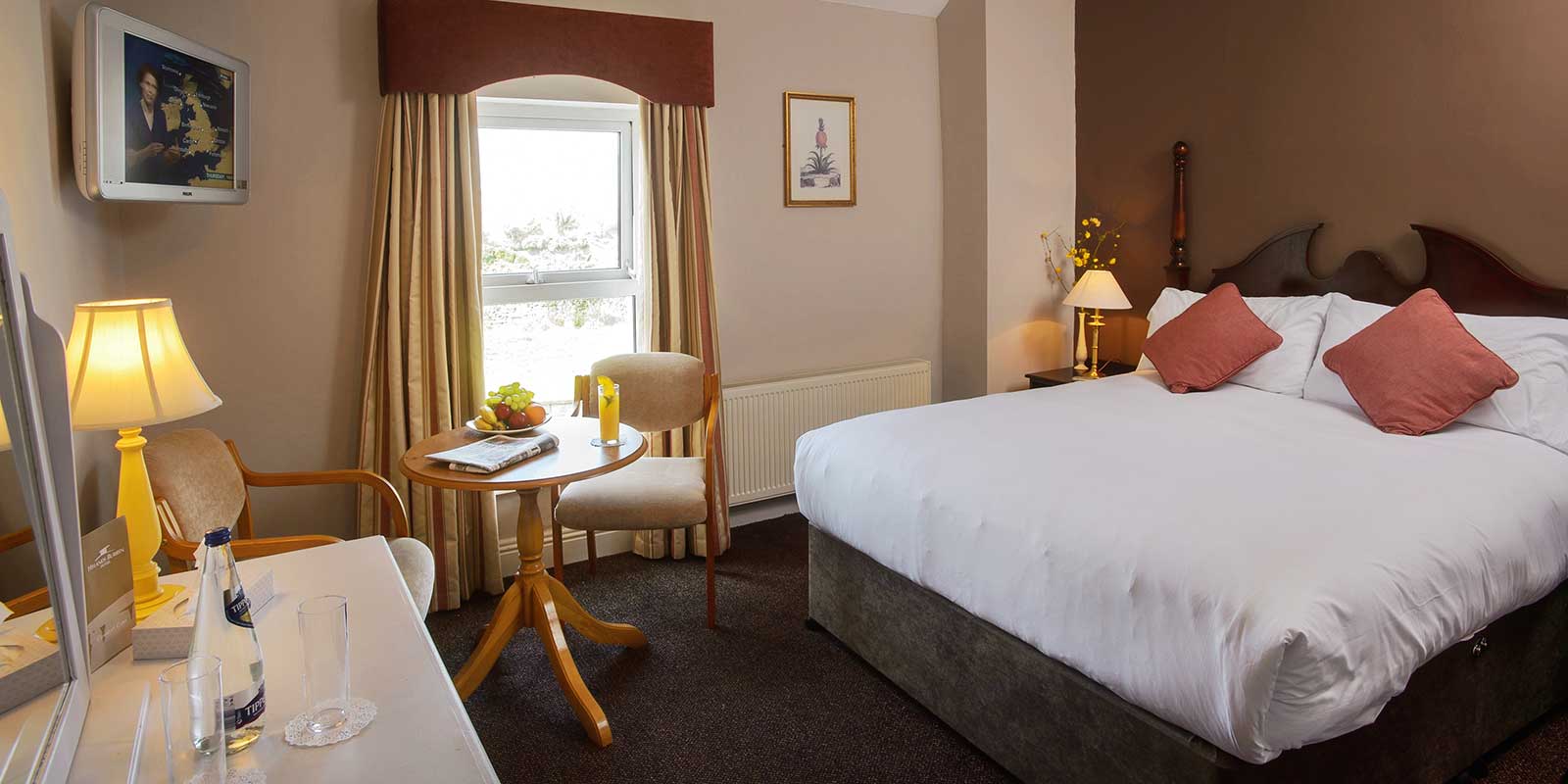 Bedroom at the Hylands Burren accommodation in Ireland