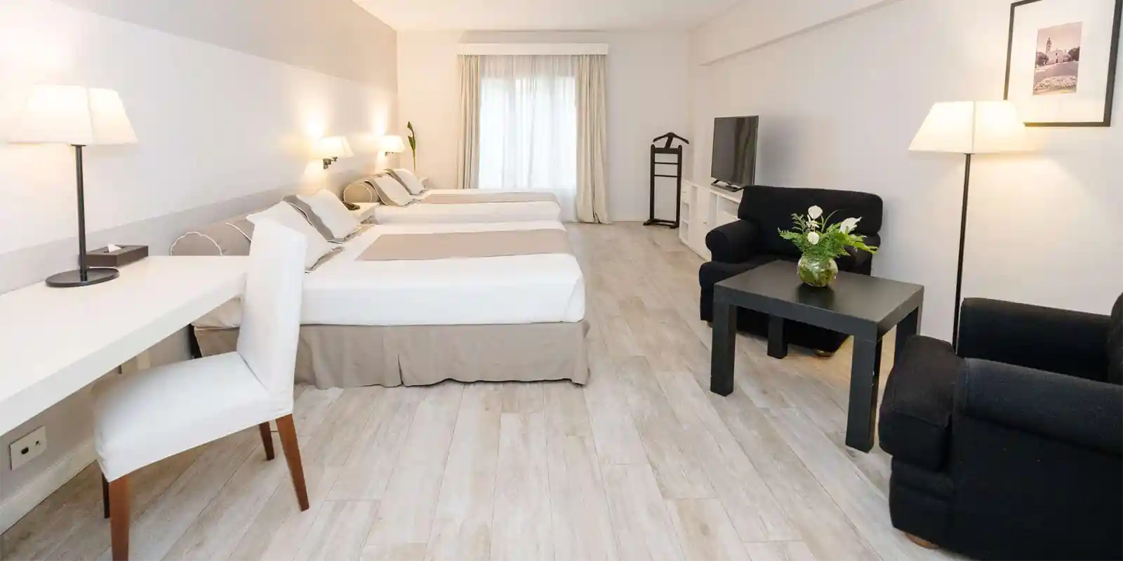 Twin bedroom at Loi Suites Recoleta Hotel in Buenos Aires, Argentina