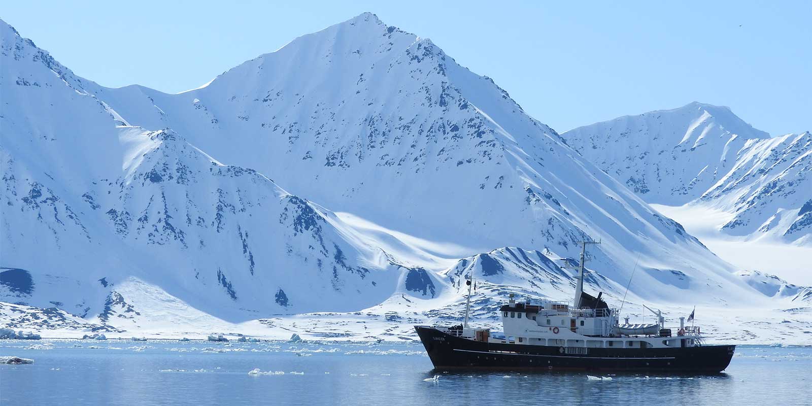 MS Sjøveien in Svalbard