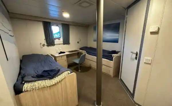Twin deluxe cabin on Virgo.