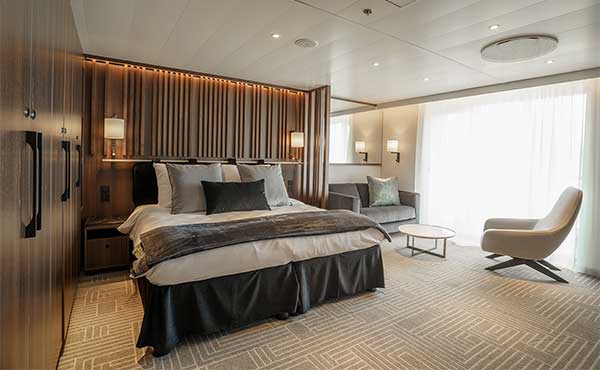 Deluxe balcony suite on board Ultramarine