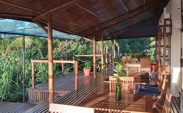 Nature Lodge