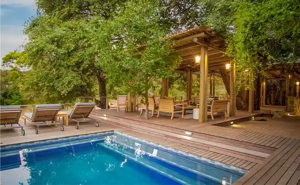 Bateleur Safari Camp