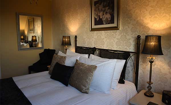 Dunkery Beacon Country House