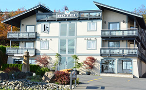 Heron’s Landing Hotel