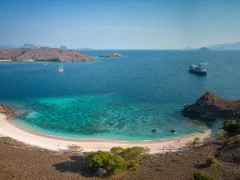 Image of the pink beach bay, Indonesia.