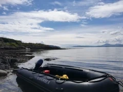 Tender used for boat tours from Seahorse II