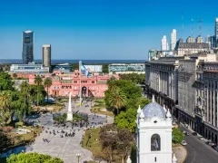 Plaza de Mayo, Casa Rosada & Government Palace of Argentina in Buenos Aires, Argentina