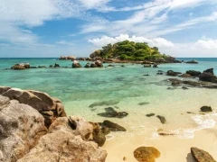 Osprey Island and Lizard Island, in the Great Barrier Reef, Australia