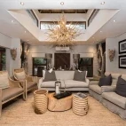 Villa indoor lounge, Sabi Sabi Bush Lodge, Sabi Sands Private Game Reserve.