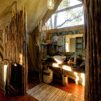 Bathroom at Hyena Pan Tented Camp in Botswana