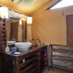 Bathroom at Porini Mara Camp in Kenya