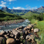 Drakensberg ampitheater and Tugela River in Royal Natal National Park, South Africa
