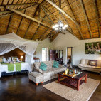 Bedroom at Umkumbe Safari Lodge in Sabi Sands Game Reserve, South Africa.