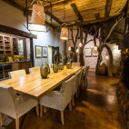 Dining at Tarkuni Lodge in Tsawlu Private Game Reserve, South Africa.
