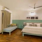 Image of interior at Machaan Wilderness Lodge.