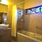 Bathroom at PhuWanalee Resort in Thailand