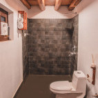 Bathroom at Drenmo Lodge in India
