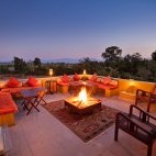 Terrace and firepit at Forsyth Lodge in India