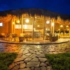 Restaurant at Wild Glamping Gal Oya in Sri Lanka