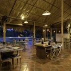 Restaurant at Wild Glamping Gal Oya in Sri Lanka