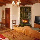Bedroom at Dworek Gawra in Białowieża, Poland