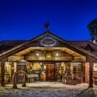 Exterior of Kiermusy Dworek in Poland