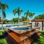 Swimming pool at Sanma Hotel in Iguaçu Falls, Brazil