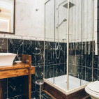 En suite at Hotel Estancia El Ovejero in Chile