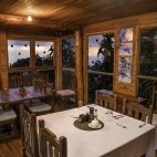 Dining at El Dorado Lodge, Colombia