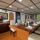 Dining room on board Analí in the Galapagos Islands