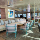 Lounge on board La Pinta in the Galapagos