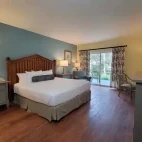 Example of a bedroom at Plantation Resort, Florida.