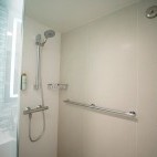 Bathroom on board Greg Mortimer