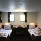 Twin deluxe cabin on board Ortelius.